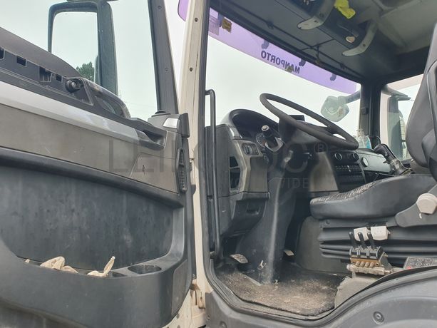 MAN TGS 26.320 26 Ton. · Ano 2009