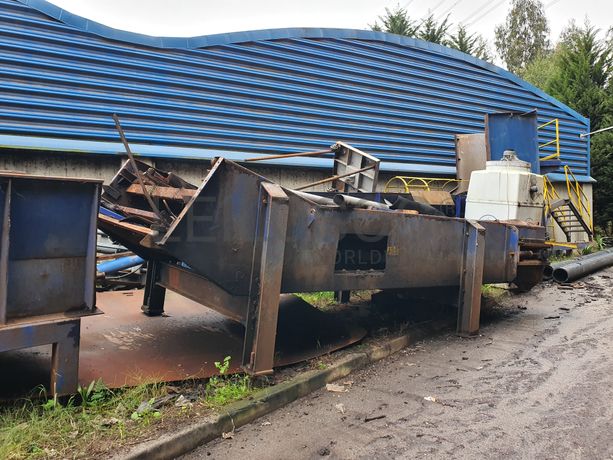 Câmara de Prensagem com Expulsor de Fardos