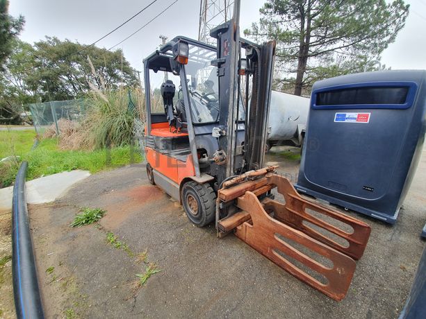 Empilhador Elétrico Toyota 7FBMF25 2.5 Ton. · Ano 2011