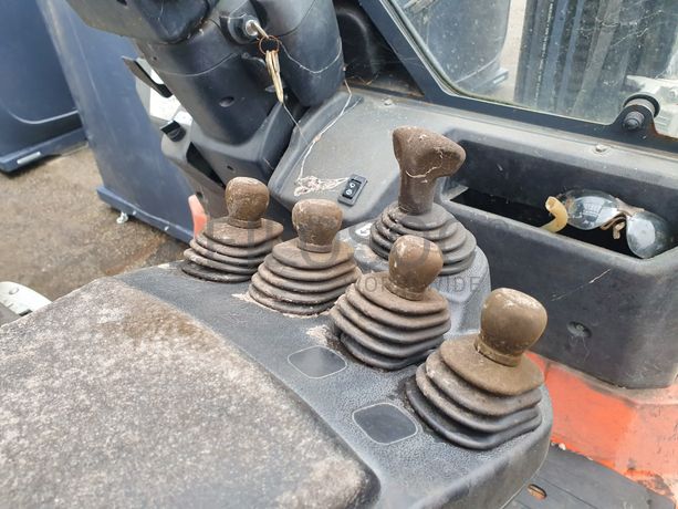 Empilhador Elétrico Toyota 7FBMF25 2.5 Ton. · Ano 2011