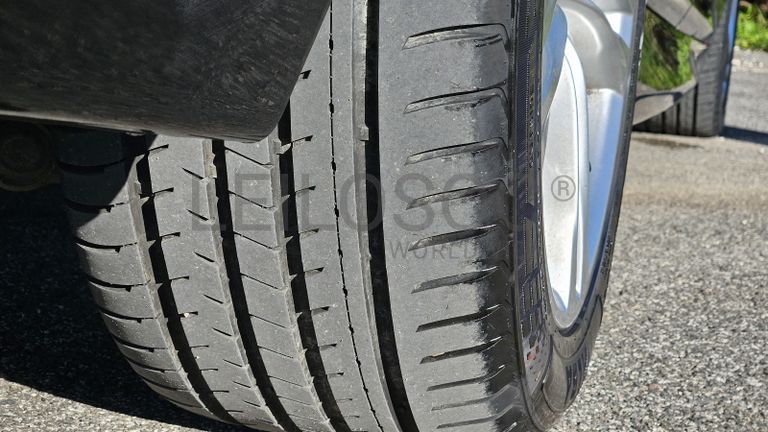 BMW 525d 2.0D bi turbo · Ano 2014