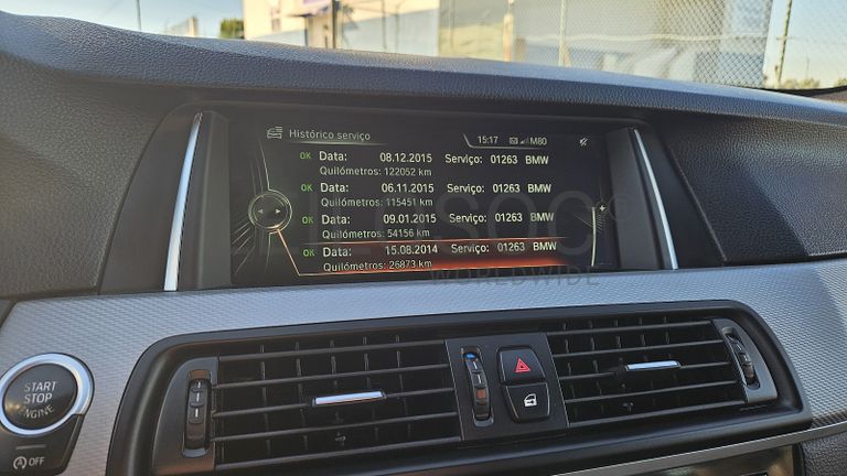 BMW 525d 2.0D bi turbo · Ano 2014