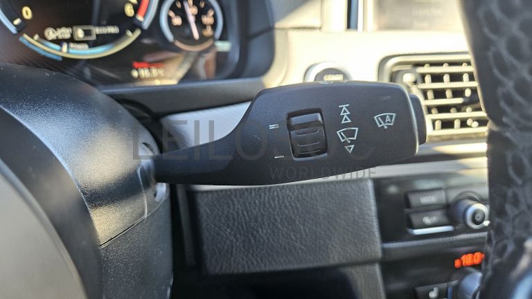 BMW 525d 2.0D bi turbo · Ano 2014