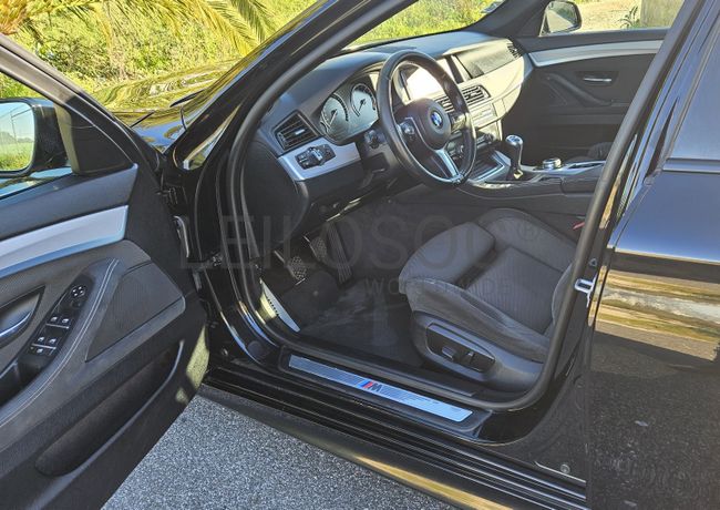 BMW 525d 2.0D bi turbo · Ano 2014