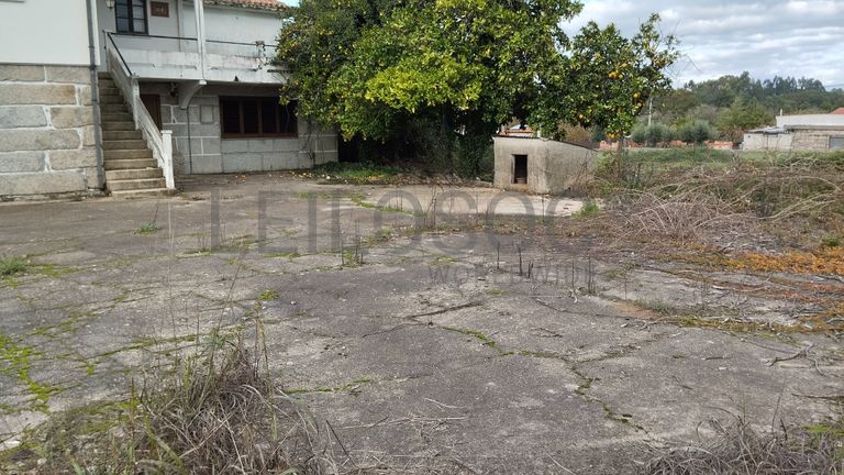 Moradia V6 · Santa Comba Dão