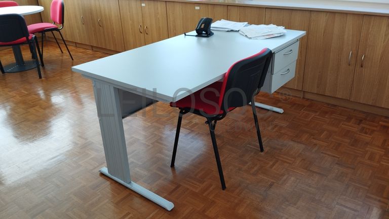 Equipamento de Escritório