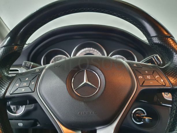 Mercedes-Benz CLS 250 CDI · Ano 2012