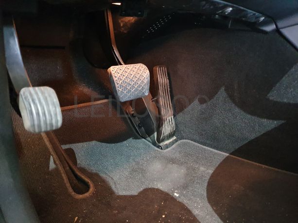 Mercedes-Benz CLS 250 CDI · Ano 2012