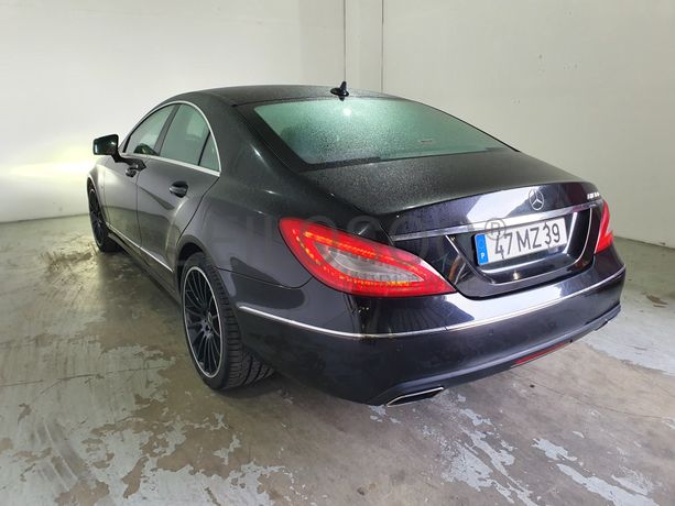 Mercedes-Benz CLS 250 CDI · Ano 2012