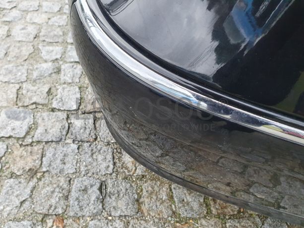 Mercedes-Benz E220 CDI · Ano 2002