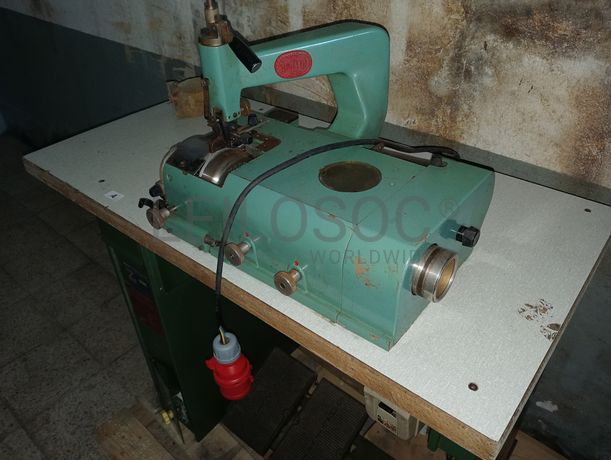 Máquina de facear · Máquina de enformar luvas · Máquina de pregar saltos