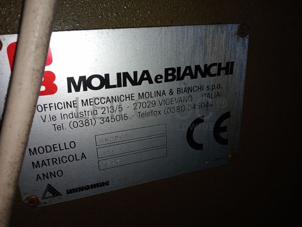 Máquina de calcanheiras