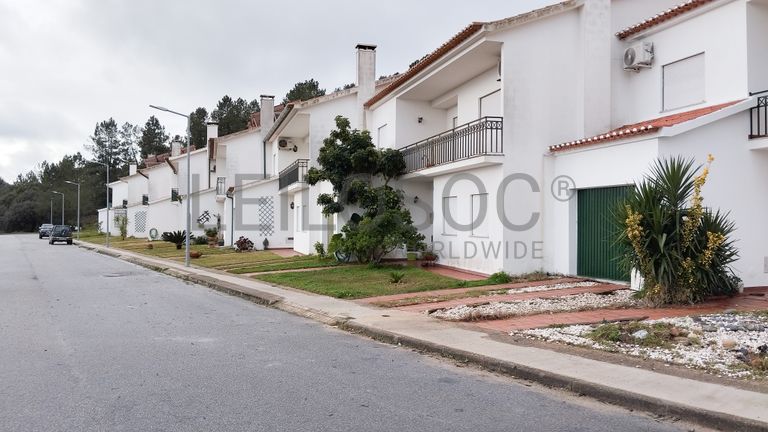 Moradia V4 · Vila Velha de Ródão, Castelo Branco