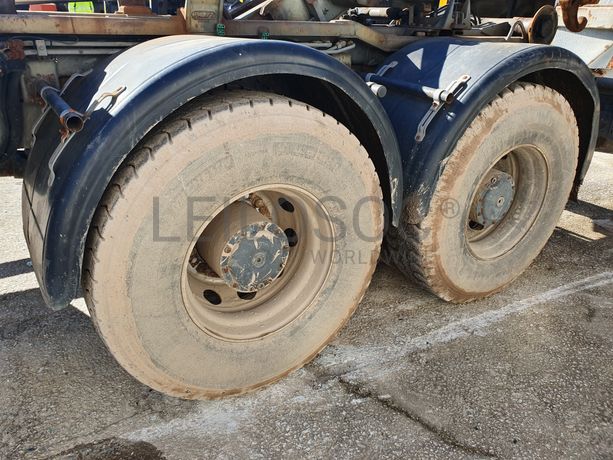 Mercedes-Benz Actros AR GR · Ano 2004