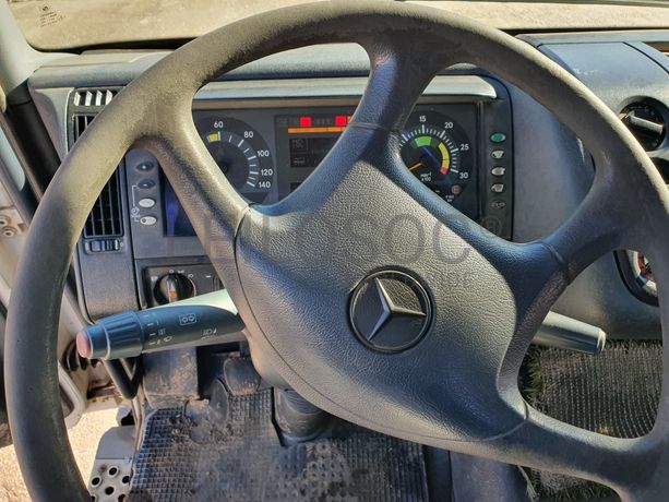 Mercedes-Benz Actros AR GR · Ano 2004