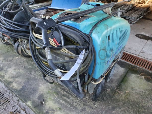 Máquina de Lavar a Pressão