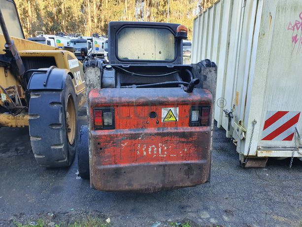 Mini Pá Carregadora