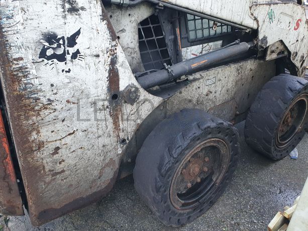 Mini Pá Carregadora