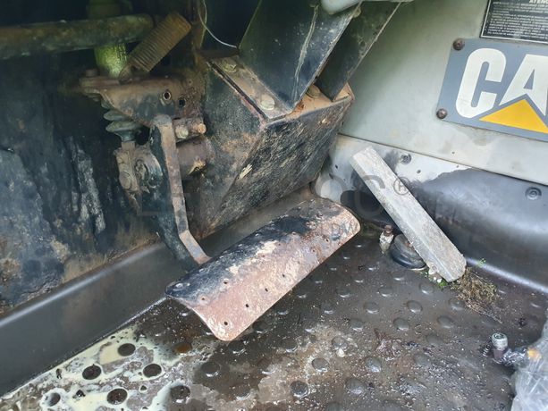 Trator com Braço Telescópico