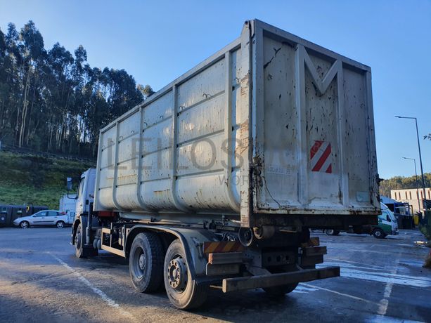 Mercedes-Benz Axor 2533