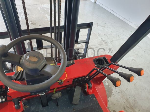 Empilhador Elétrico Kabl · Ano 2022