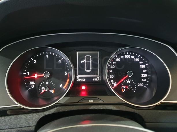 Volkswagen Passat · Ano 2015