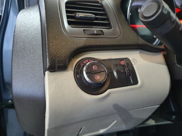 Opel Insígnia · Ano 2010