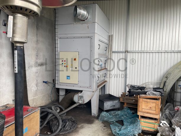 Célula Robotizada Maquinação Vertical para Graphite