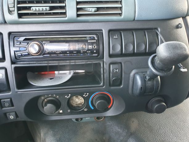 Porta Máquinas DAF 75CF-310 6x2 · Ano 2004