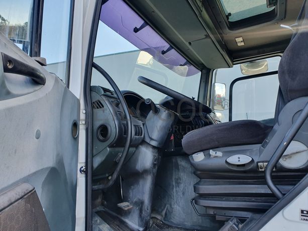 Porta Máquinas DAF 75CF-310 6x2 · Ano 2004