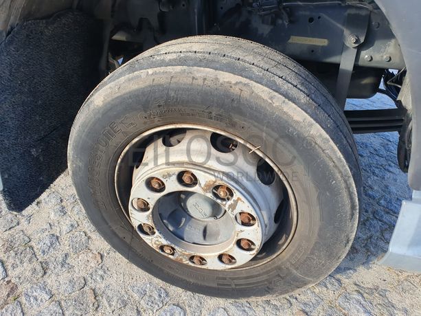 Porta Máquinas DAF 75CF-310 6x2 · Ano 2004