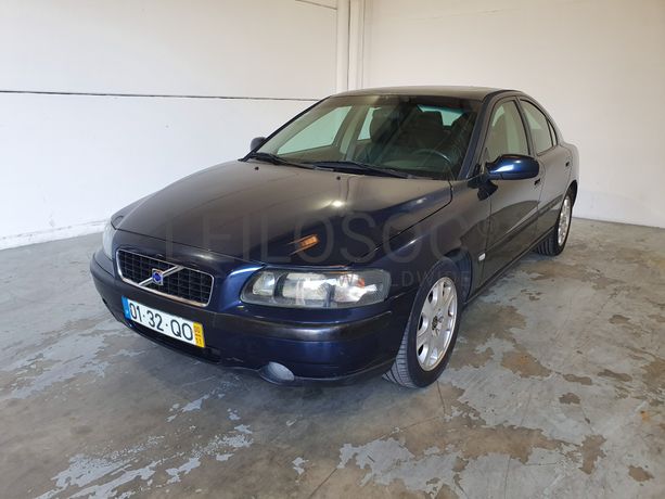 Volvo S60 · Ano 2000