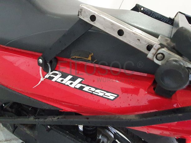 Motociclo Suzuki UK 110 Address · Ano 2015