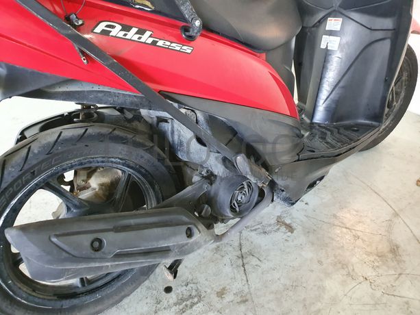 Motociclo Suzuki UK 110 Address · Ano 2015