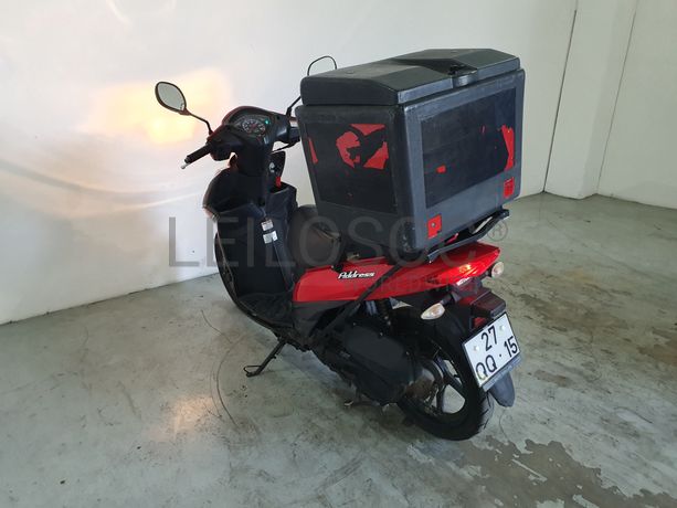 Motociclo Suzuki UK 110 Address · Ano 2015