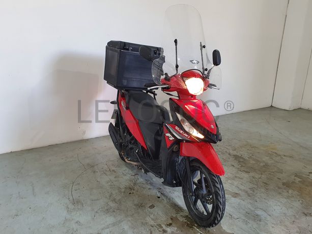 Motociclo Suzuki UK 110 Address · Ano 2016