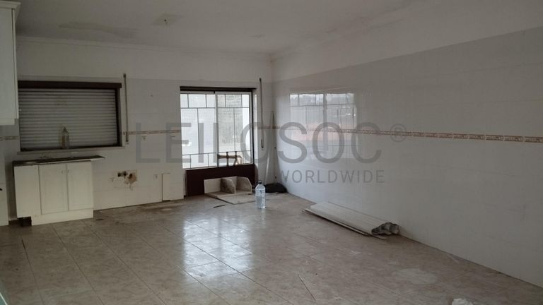 LIQUIDAÇÃO DE FUNDO | APARTAMENTO T4