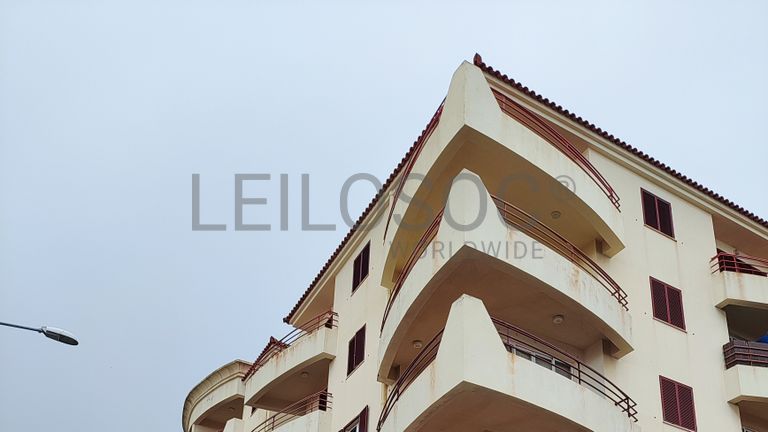 LIQUIDAÇÃO DE FUNDO | 1/2 APARTAMENTO T2