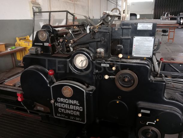 Equipamento Indústria Gráfica · Equipamento de Escritório