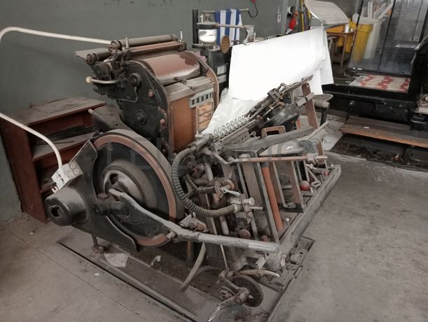 Equipamento Indústria Gráfica · Equipamento de Escritório