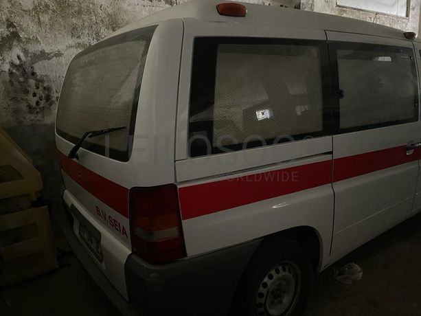 Mercedes-Benz 108D · Ano 1997