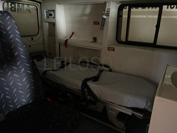 Ford Transit 300S · Ano 2005