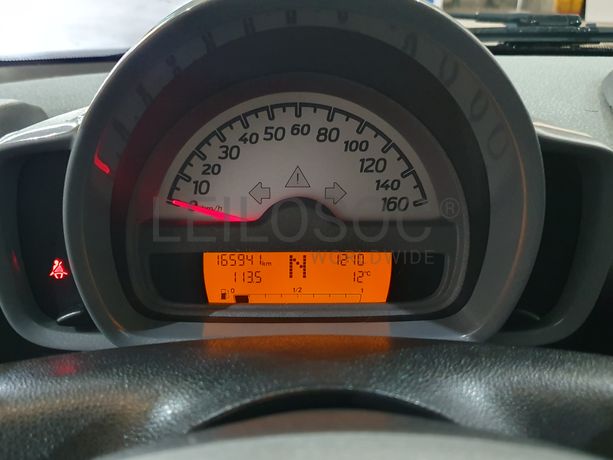 Smart Fortwo Coupé CDI · Ano 2009