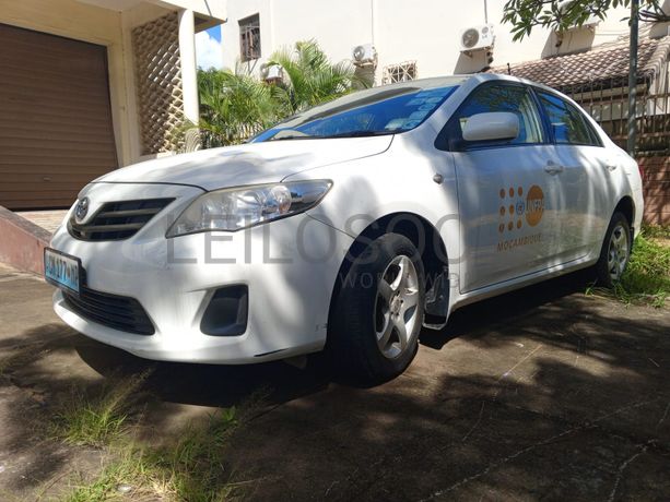 Toyota Corolla · Ano 2012