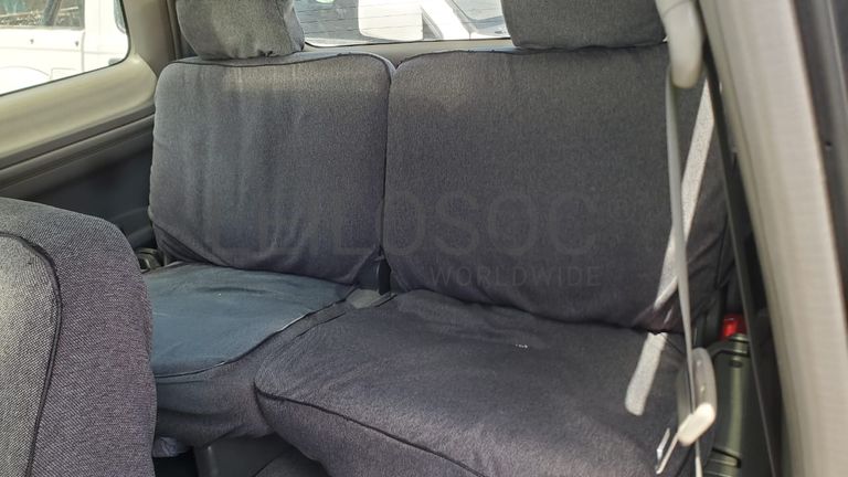 Toyota Noah · Ano 2001