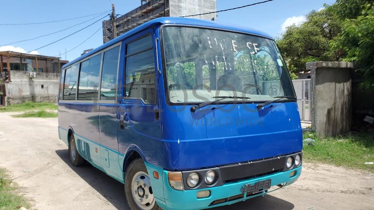 Mitsubishi Rosa · Ano 2012