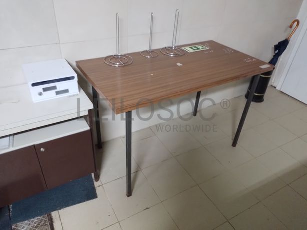 Estanteria · Equipamento Escritório · Diversos