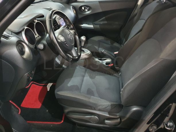 Nissan Juke 1.6 T 4x4 M-CVT · Ano 2011