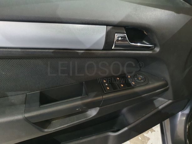 Opel Astra · Ano 2006