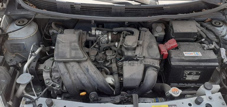 Nissan Micra · Ano 2015